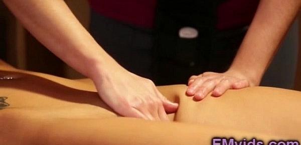  Shyla Jennings pussy massage